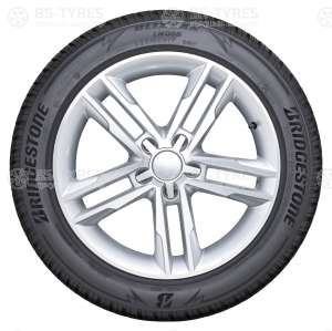 Bridgestone Blizzak LM005 235/40 R18 95V