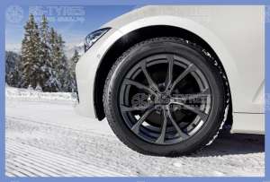 Goodyear Ultra Grip Performance 3 235/55 R19 101T