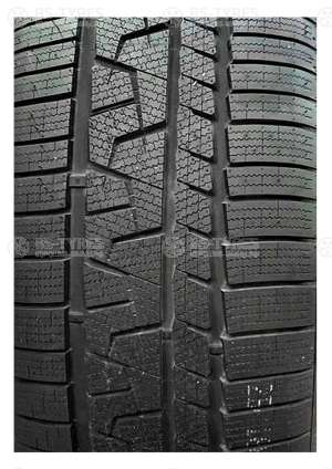 Royal Black Winter UHP 215/55 R17 98V